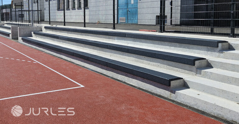 Zunanje Tribune Stoli Iz Gume Jurles Sportna Igrisca Splet Zunanje Tribune Stoli Iz Gume Jurles Sportna Igrisca Splet